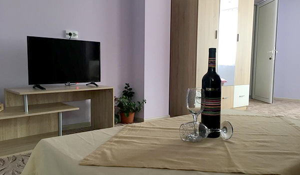 студио къща за гости ивона